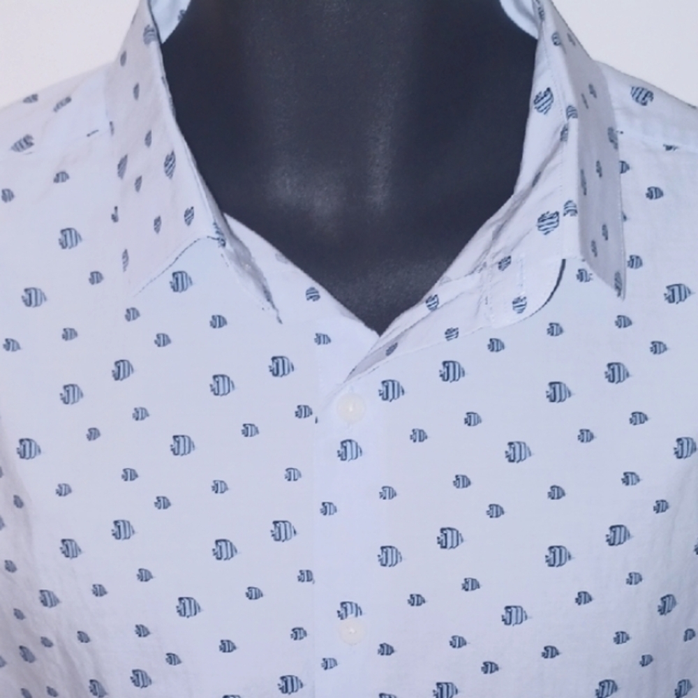 Bar III Slim-Fit White and Blue Casual Button-Down Shirt, XL - Picture 3 of 7
